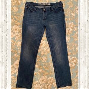 Women’s Express straight jeans size 14